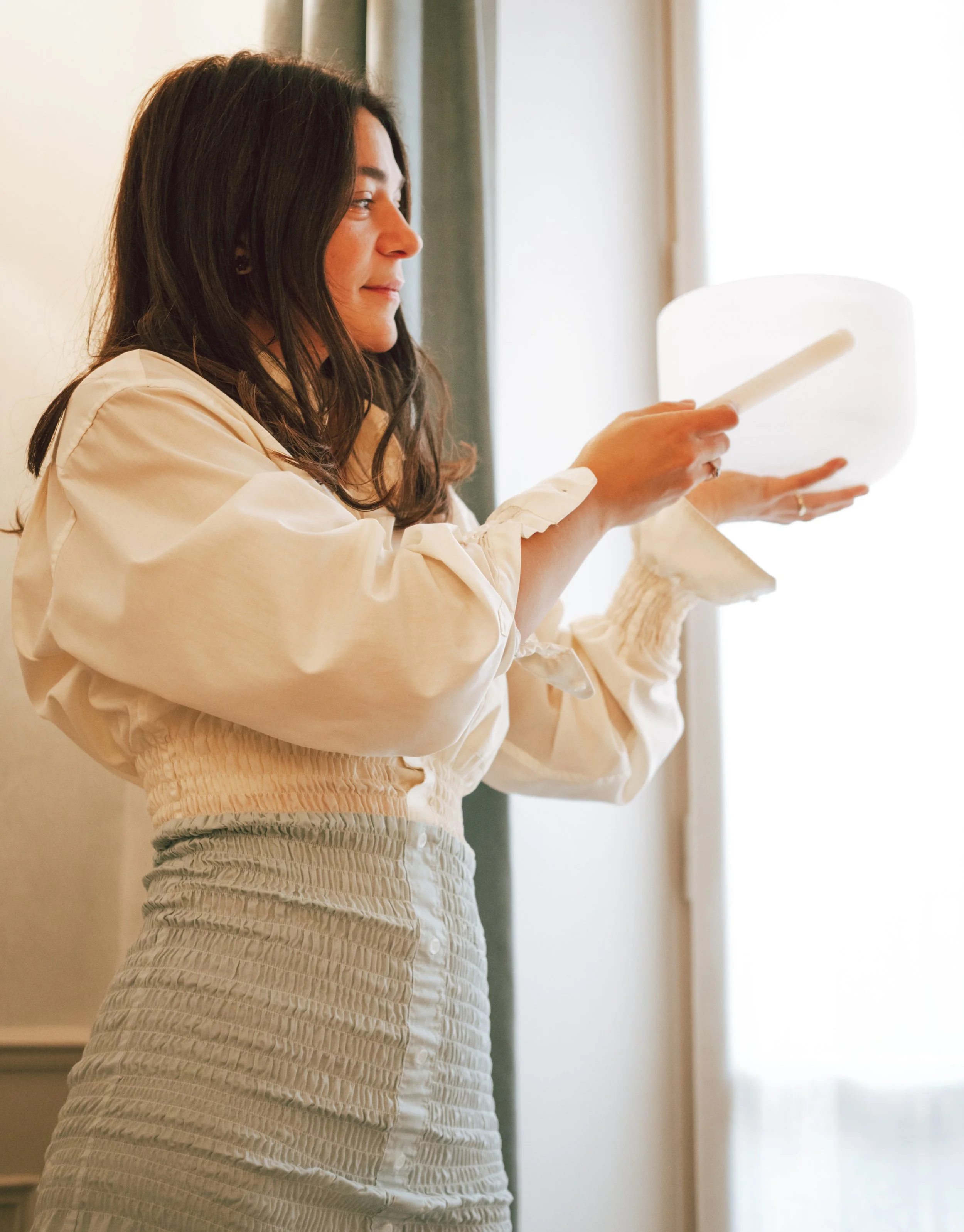 Uma Gaia; a sacred and magical conversation about slowness and sound healing with the sound therapist, diviner and poetess Olivia, Uma Gaia.